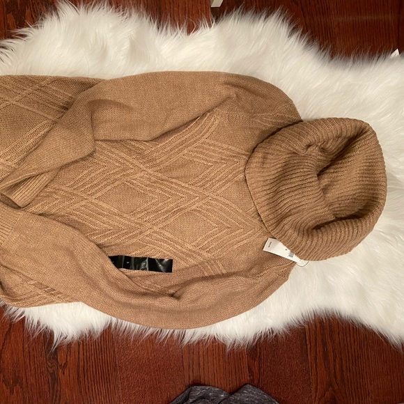 🆕Dress 👗 - Picture 3 of 9